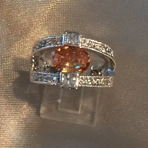Floating Morganite Ring - Picture 5 of 7
